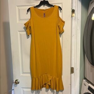 Ecavus Cold Shoulder Midi Dress Size Large Gold